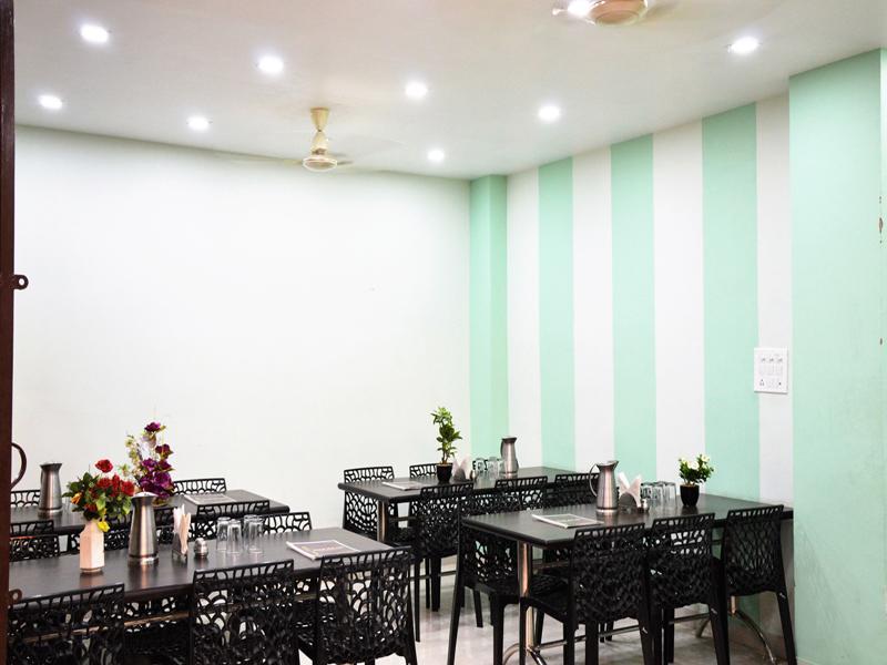 Hotel Ata Inn And Restaurant Ajmer Buitenkant foto